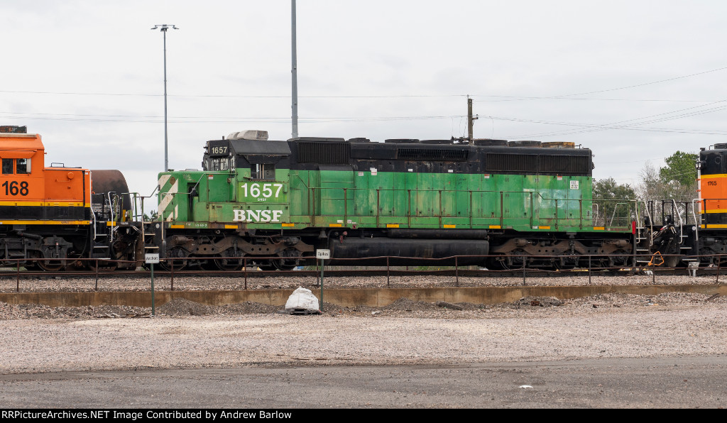 BNSF 1657